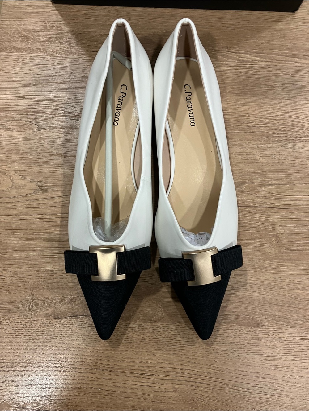C Paravano Pounted Toe Metal Tie Bow Flats